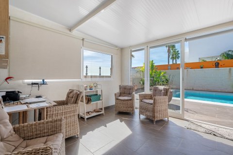 Villa for sale Benijofar, Alicante, Spain 2 bedrooms,  No. 131962 - photo 29