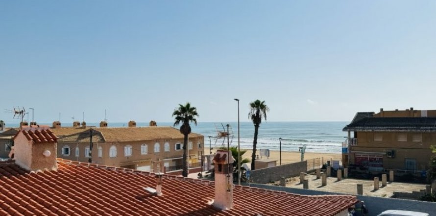 Duplex La Mata, Alicante, Spagna 3 camere da letto, 80 mq. N° 131071