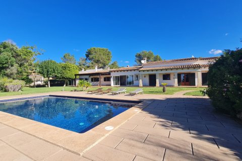 Villa for rent Puntiro, Mallorca, Spain 4 bedrooms, 302 sq.m. No. 131068 - photo 2