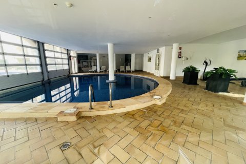 Apartment for rent Bendinat, Mallorca, Spain 2 bedrooms, 126 sq.m. No. 131070 - photo 18