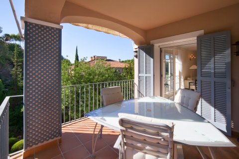 Apartment for rent Bendinat, Mallorca, Spain 2 bedrooms, 126 sq.m. No. 131070 - photo 9