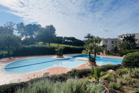 Apartment for rent Bendinat, Mallorca, Spain 2 bedrooms, 126 sq.m. No. 131070 - photo 3