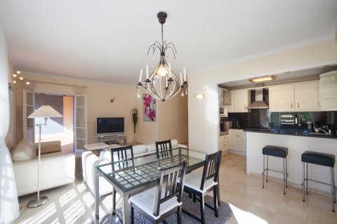 Apartment for rent Bendinat, Mallorca, Spain 2 bedrooms, 126 sq.m. No. 131070 - photo 10