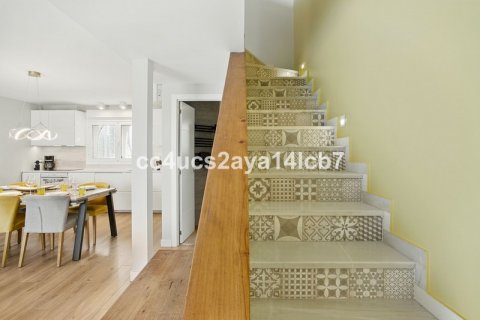 Kamienica Nueva Andalucia, Malaga, Hiszpania 3 sypialnie, 110 mkw. nr 127530 – zdjęcie 19
