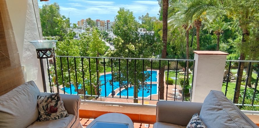 Appartamento Estepona, Malaga, Spagna 2 camere da letto, 105 mq. N° 127536