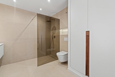 Apartment for sale Nueva Andalucia, Malaga, Spain 3 bedrooms, 172 sq.m. No. 127533 - photo 16