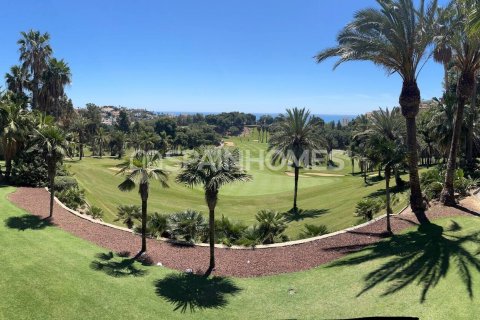 Apartament w Benalmadena, Malaga, Hiszpania 3 sypialnie, 113 mkw. nr 131242 – zdjęcie 3