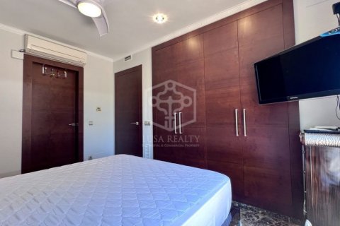 Villa zur Miete Gava, Barcelona, Spanien 4 Schlafzimmer, 350 m2 Nr. 128863 - Foto 20