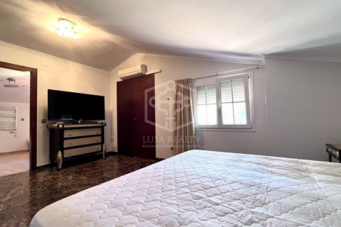 Villa zur Miete Gava, Barcelona, Spanien 4 Schlafzimmer, 350 m2 Nr. 128863 - Foto 23
