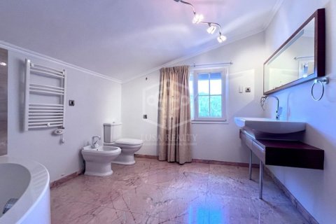 Villa zur Miete Gava, Barcelona, Spanien 4 Schlafzimmer, 350 m2 Nr. 128863 - Foto 24