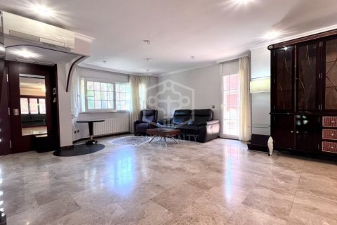 Villa zur Miete Gava, Barcelona, Spanien 4 Schlafzimmer, 350 m2 Nr. 128863 - Foto 9