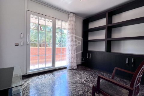 Villa zur Miete Gava, Barcelona, Spanien 4 Schlafzimmer, 350 m2 Nr. 128863 - Foto 16