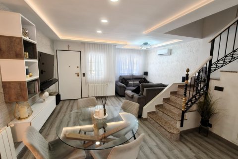 Townhouse for sale Villamartin, Alicante, Spain 3 bedrooms, 100 sq.m. No. 125171 - photo 14