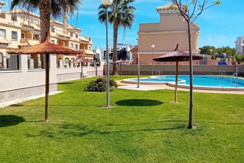 Townhouse for sale Villamartin, Alicante, Spain 3 bedrooms, 100 sq.m. No. 125171 - photo 1