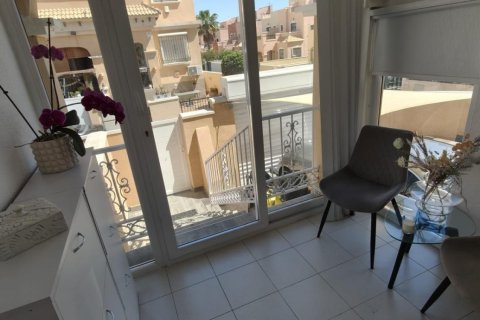 Townhouse for sale Villamartin, Alicante, Spain 3 bedrooms, 100 sq.m. No. 125171 - photo 9