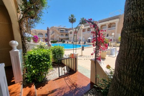 Apartment for sale Los Alcazares, Murcia, Spain 3 bedrooms,  No. 128771 - photo 1