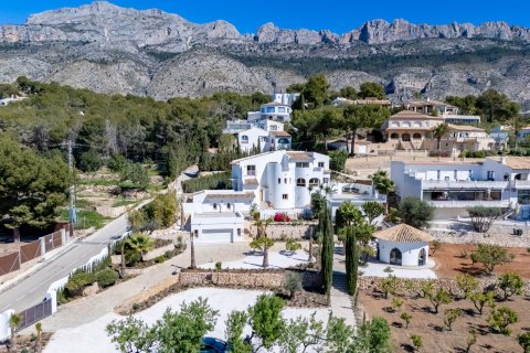 Villa till salu Altea, Alicante, Spanien 5 sovrum, 273 kvm. Nr. 122645 - foto 5