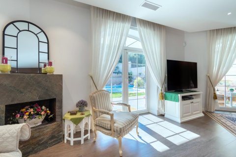 Villa for sale Borriol, Castellon, Spain 5 bedrooms, 816 sq.m. No. 122646 - photo 9