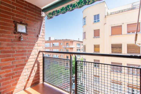 Lägenhet till salu Madrid, Spanien 2 sovrum, 67 kvm. Nr. 124497 - foto 12