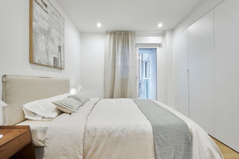 Продажа квартиры в Мадрид, Испания 4 спальни, 187м2 №124492 - фото 11