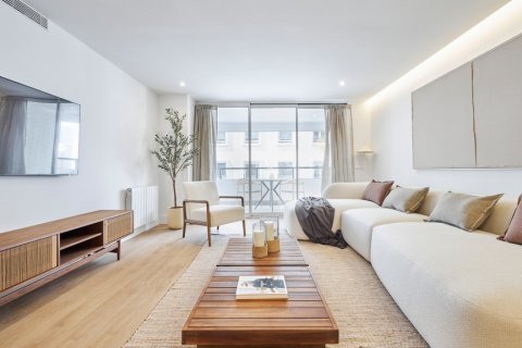 Продажа квартиры в Мадрид, Испания 4 спальни, 187м2 №124492 - фото 6
