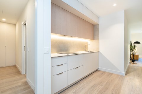Продажа квартиры в Мадрид, Испания 2 спальни, 122м2 №124493 - фото 18