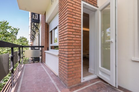 Продажа квартиры в Мадрид, Испания 2 спальни, 122м2 №124493 - фото 25