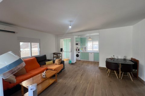 Huvila myytävänä Torrevieja, Alicante, Espanja, 2 makuuhuonetta, 85 m2 No. 131652 - kuva 8
