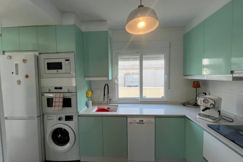 Huvila myytävänä Torrevieja, Alicante, Espanja, 2 makuuhuonetta, 85 m2 No. 131652 - kuva 1