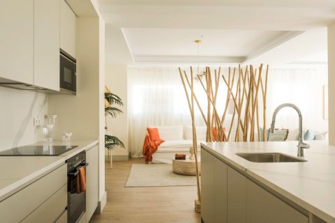 Продажа квартиры в Малага, Испания 3 спальни, 163.88м2 №122519 - фото 1