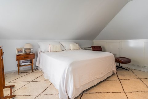 House for sale Madrid, Spain 5 bedrooms, 328 sq.m. No. 122522 - photo 22