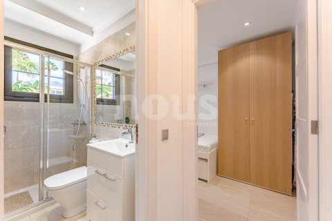 Kamienica Adeje, Tenerife, Hiszpania 3 sypialnie, 130 mkw. nr 127601 – zdjęcie 30