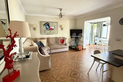 Apartment for sale Costa del Silencio, Tenerife, Spain 2 bedrooms, 61 sq.m. No. 127600 - photo 2