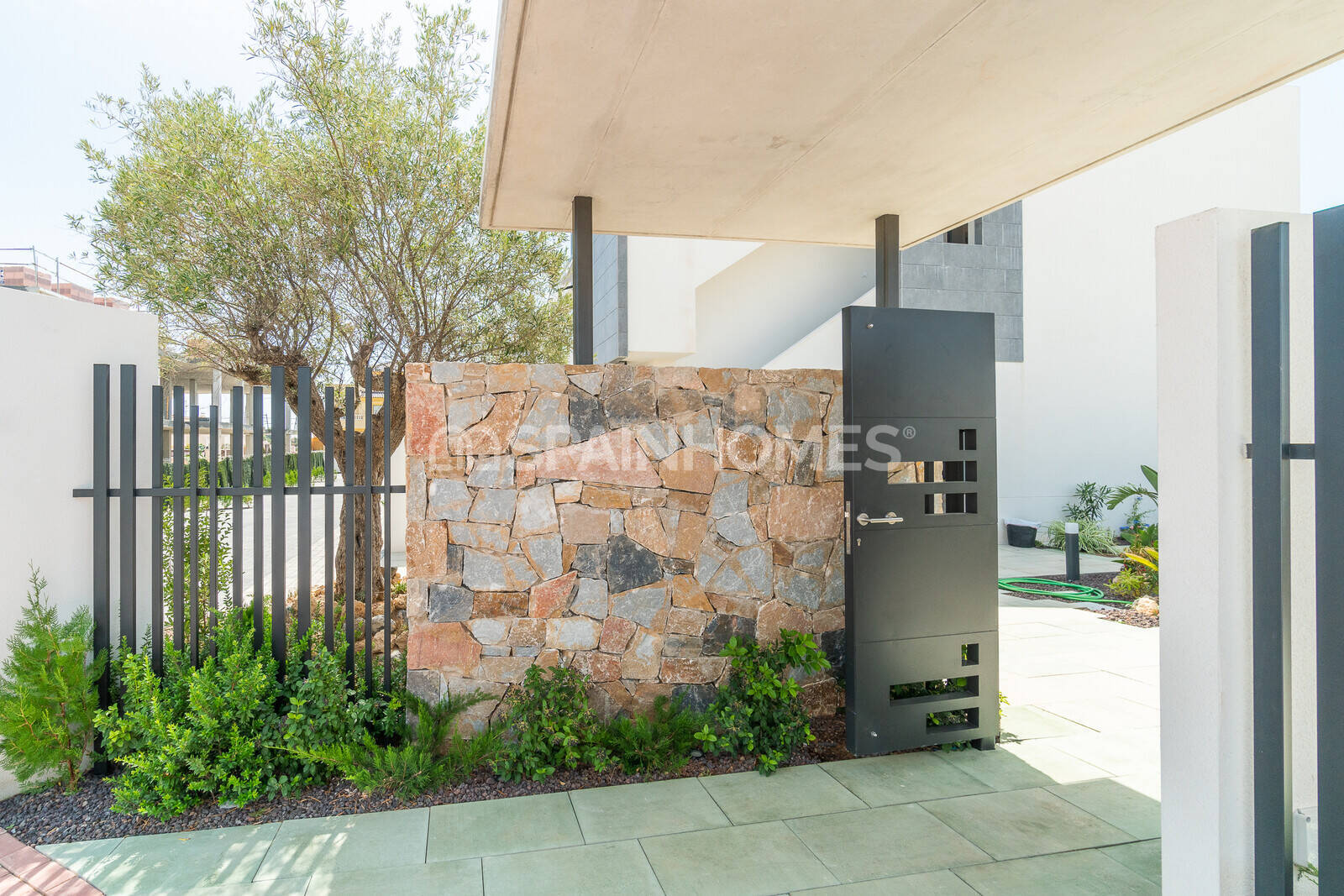 Apartment in Torrevieja, Alicante, Spain 3 bedrooms, 82 sq.m. No. 121296