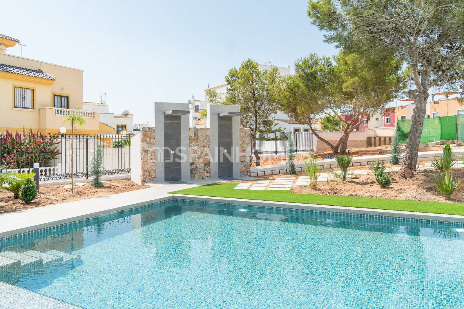 Apartment in Torrevieja, Alicante, Spain 3 bedrooms, 82 sq.m. No. 121296