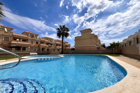 Villetta a schiera in vendita Alicante, Spagna 3 camere da letto, 96 mq. N° 125183 - foto 1