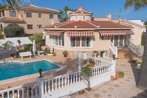 Villa in vendita Ciudad Quesada, Alicante, Spagna 5 camere da letto, 211 mq. N° 125177 - foto 4