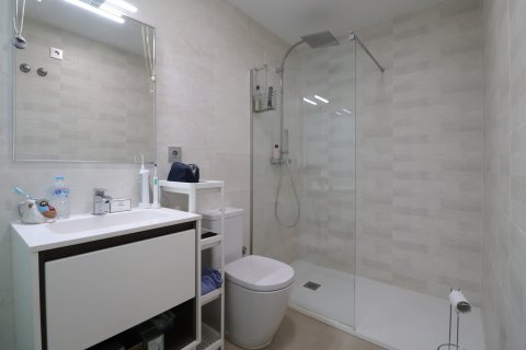 Продажа квартиры Вистабелья, Аликанте, Испания 2 спальни, 75м2 №125452 - фото 7