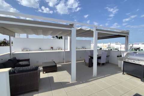 Продажа квартиры Вистабелья, Аликанте, Испания 2 спальни, 75м2 №125452 - фото 18