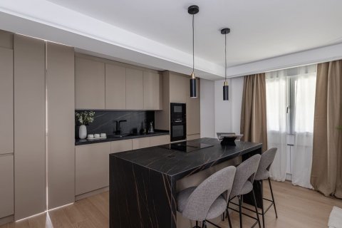 Apartment for sale Madrid, Spain 3 bedrooms, 186 sq.m. No. 122772 - photo 14