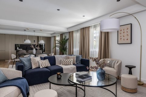 Apartment for sale Madrid, Spain 3 bedrooms, 186 sq.m. No. 122772 - photo 8