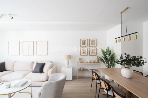 Apartment for sale in Terrassa, Barcelona, Spain 4 bedrooms, 94 sq.m. No. 120818 - photo 6