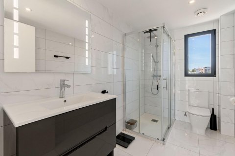 Villa for sale La Veleta, Alicante, Spain 5 bedrooms, 200 sq.m. No. 125037 - photo 21
