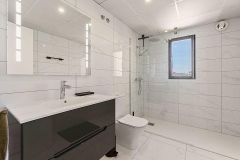 Villa for sale La Veleta, Alicante, Spain 5 bedrooms, 200 sq.m. No. 125033 - photo 20