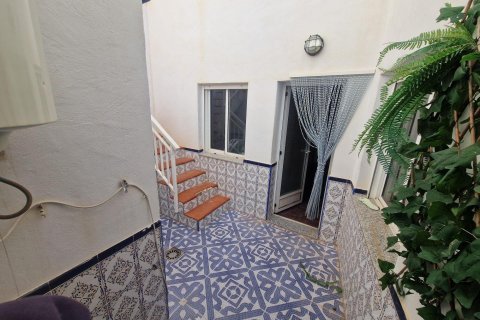 Townhouse for sale Torrevieja, Alicante, Spain 4 bedrooms, 156 sq.m. No. 125034 - photo 16