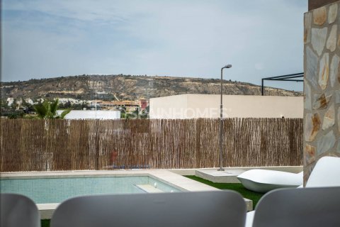 Villa till salu Algorfa, Alicante, Spanien 3 sovrum, 131 kvm. Nr. 121461 - foto 3