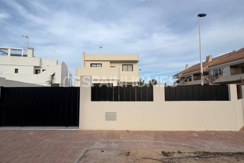 Villa for sale in San Pedro del Pinatar, Murcia, Spain 3 bedrooms, 121 sq.m. No. 121460 - photo 5