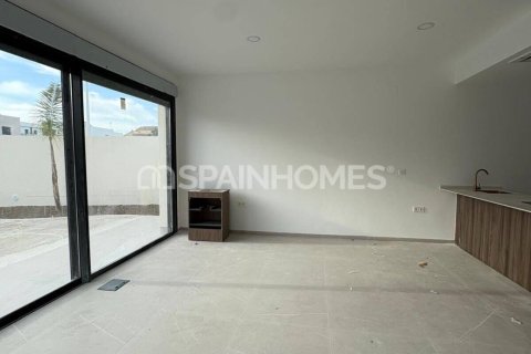 Villa for sale in San Pedro del Pinatar, Murcia, Spain 3 bedrooms, 121 sq.m. No. 121460 - photo 11