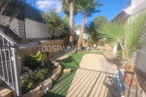 Villa till salu Finestrat, Alicante, Spanien 3 sovrum, 180 kvm. Nr. 121463 - foto 8