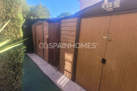 Villa till salu Finestrat, Alicante, Spanien 3 sovrum, 180 kvm. Nr. 121463 - foto 12
